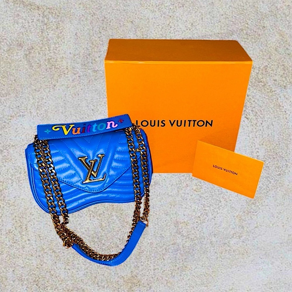 Louis Vuitton Wave Purse💙 - Picture 1 of 12
